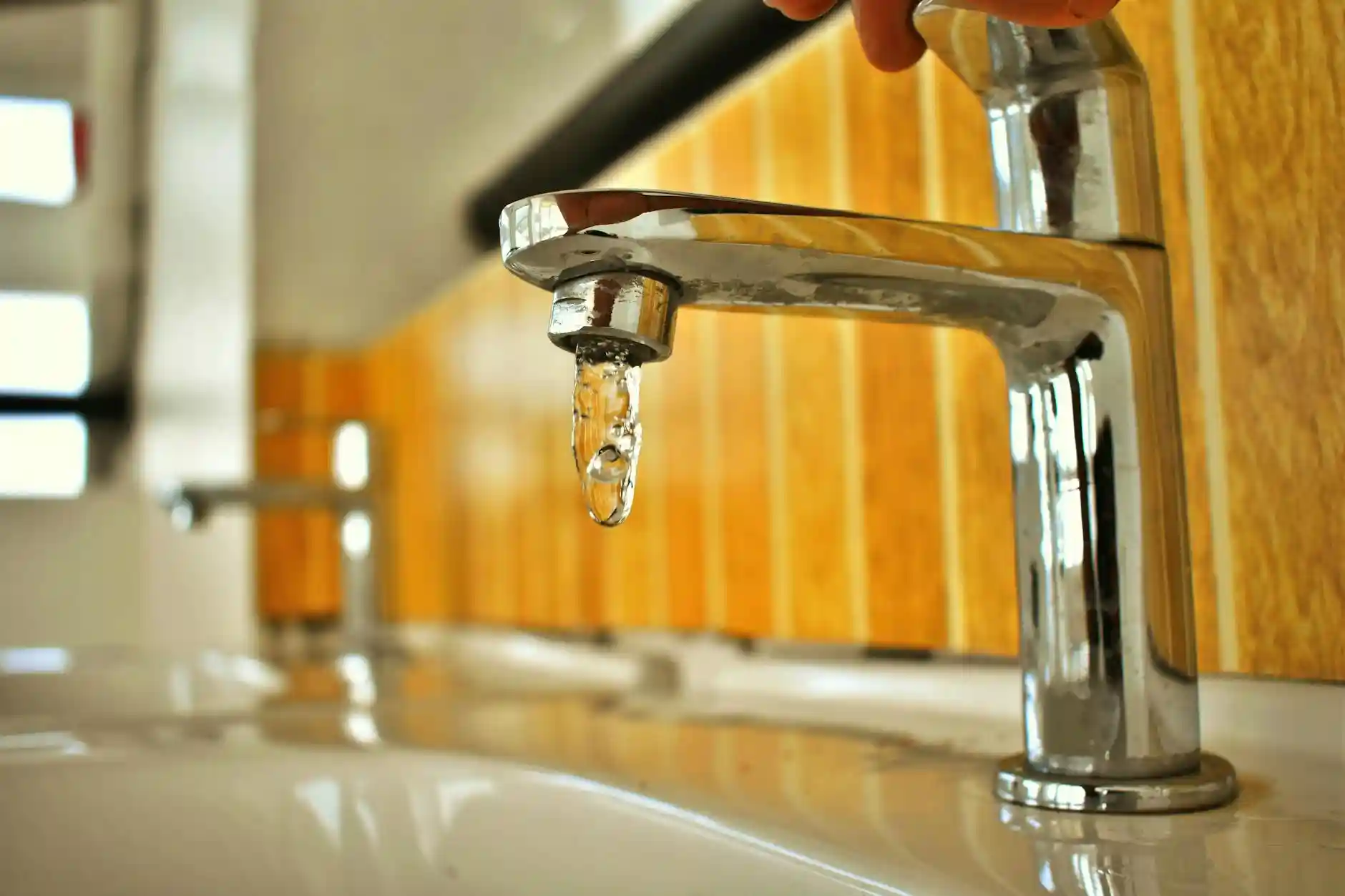 <a href="https://www.pexels.com/photo/silver-lever-handle-faucet-2574664/">Photo by Nithin PA on Pexels</a>
